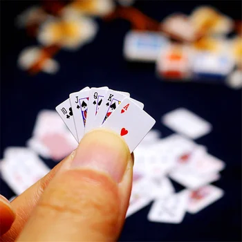 10 Kompleta Mini Igraće Karte Za Poker, Random Zabavne Modele, Полер, Slatka Minijaturne Igre, 1:12, Igračke za lutke, Ukrasne lutkine brinquedos