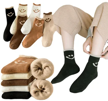 Zimske debeli frotir čarape srednje dužine, ženske čarape s cartoonish смайликом, plus baršun tople čarape s riskirati, ženske pamučne čarape, čarape s ručnikom